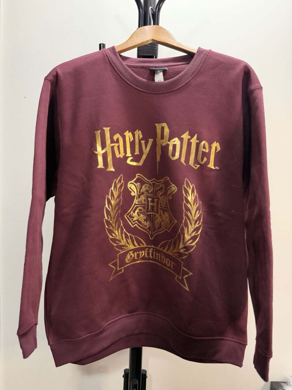 Wizarding World Harry Potter Gryffindor Burgundy Crewneck Sweatshirt
